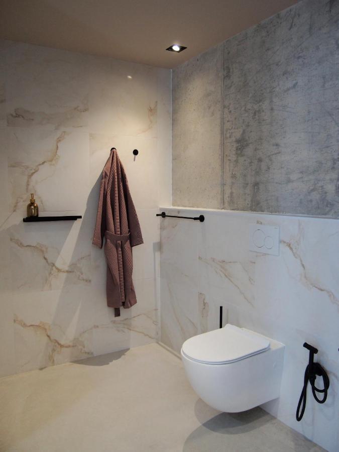 Suites 9 Malaga, Three Unique Suites With Private Plunge Pool Exterior photo