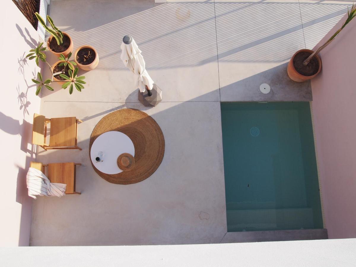Suites 9 Malaga, Three Unique Suites With Private Plunge Pool Exterior photo