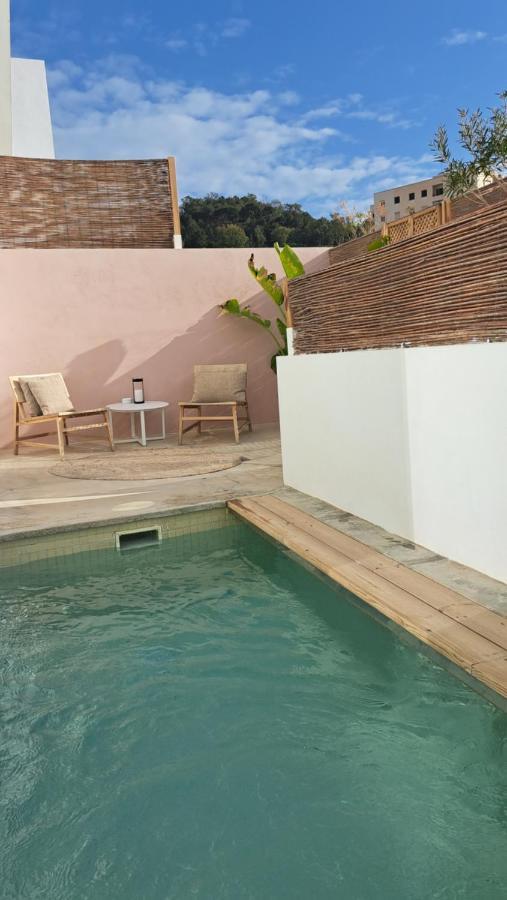Suites 9 Malaga, Three Unique Suites With Private Plunge Pool Exterior photo